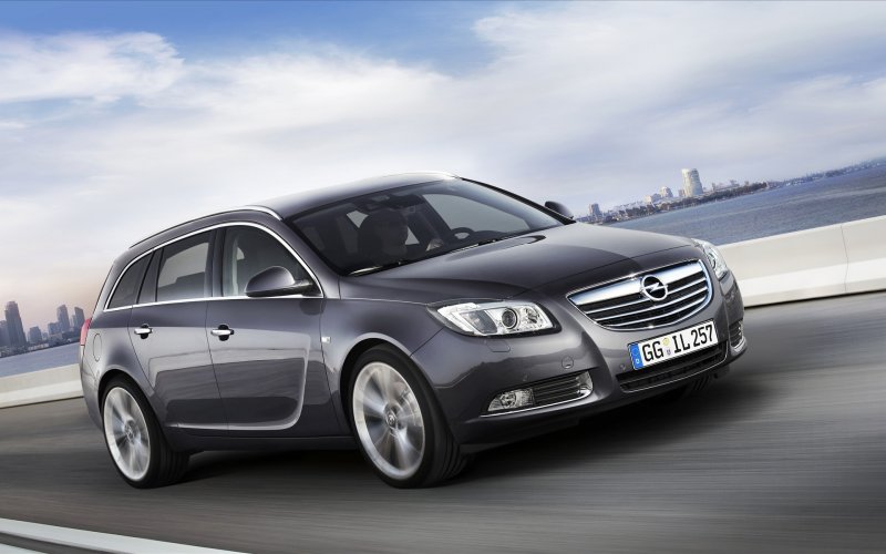 Opel Insignia Sports Tourer 2012