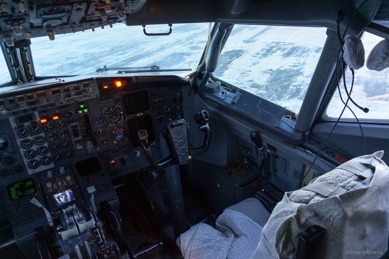 Боинг 737 500 кабина