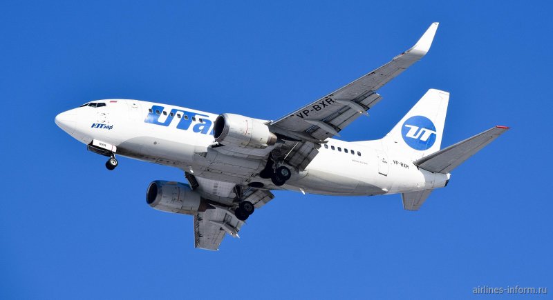Boeing 737-500
