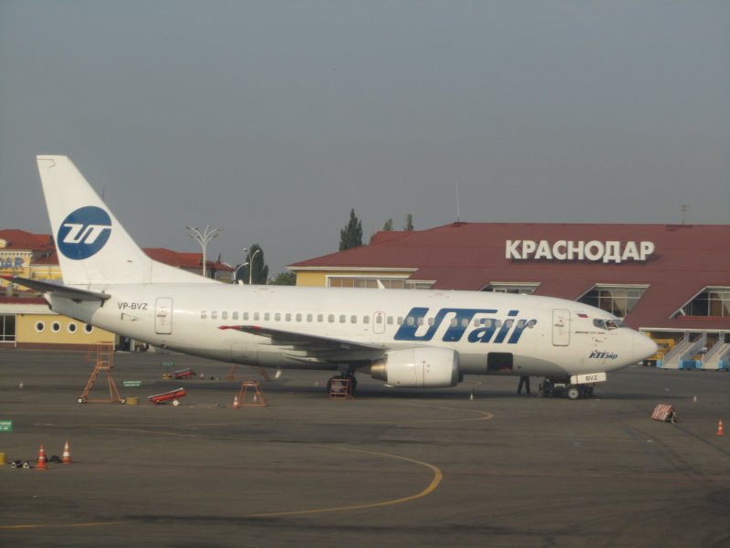 Боинг 737 500 ЮТЭЙР