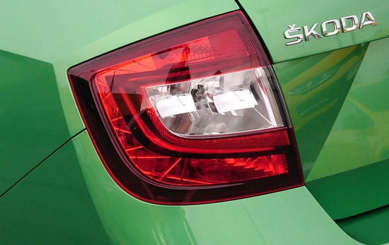 Фонарь задний Skoda Rapid 2020