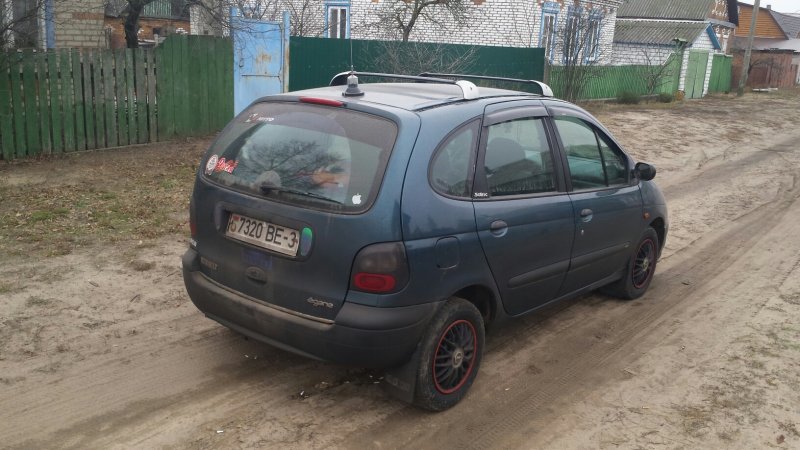 Renault Scenic 2001 года
