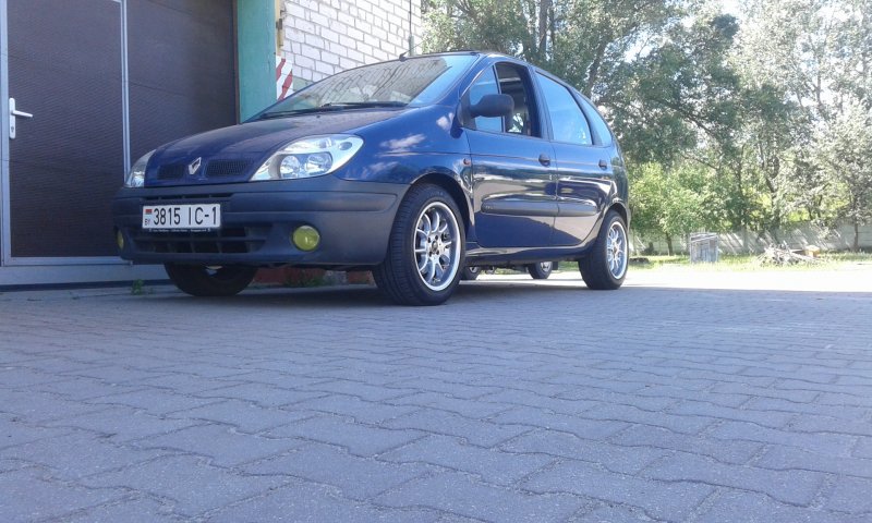 Renault Megane Scenic 1