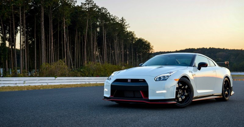 Nissan gt-r 35