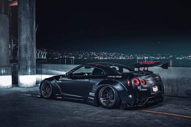 Nissan GTR 35