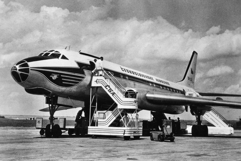 Ту-104 пассажирский самолёт