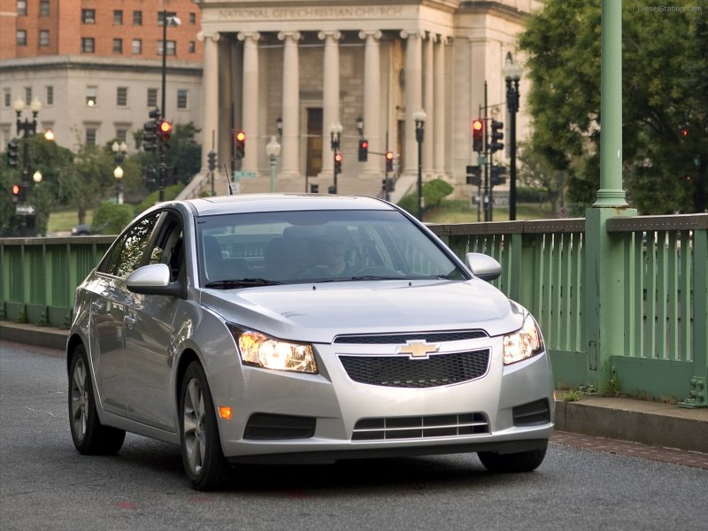 Chevrolet Cruze 2012 седан