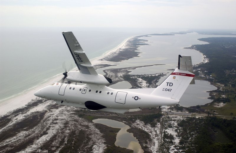 Bombardier DHC-8 q400 грузовой