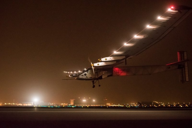 Solar Impulse 2 plane
