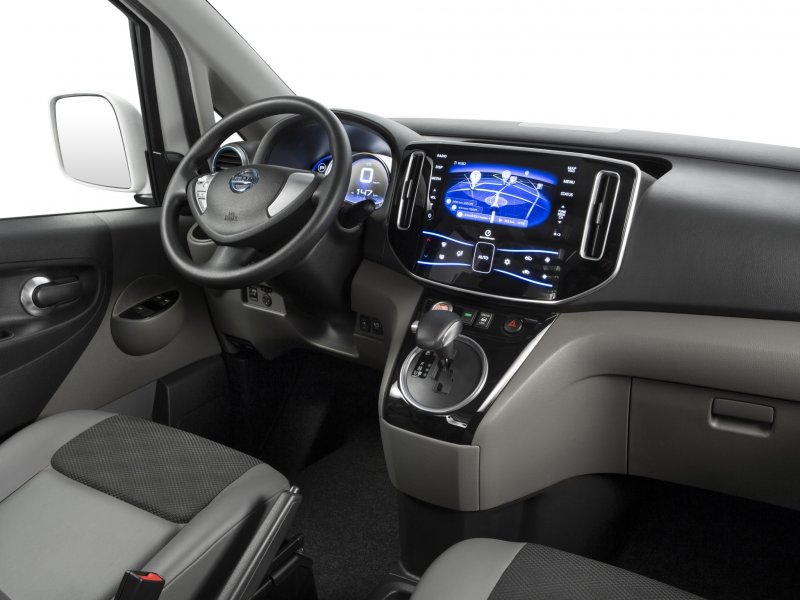 Салон e-nv200