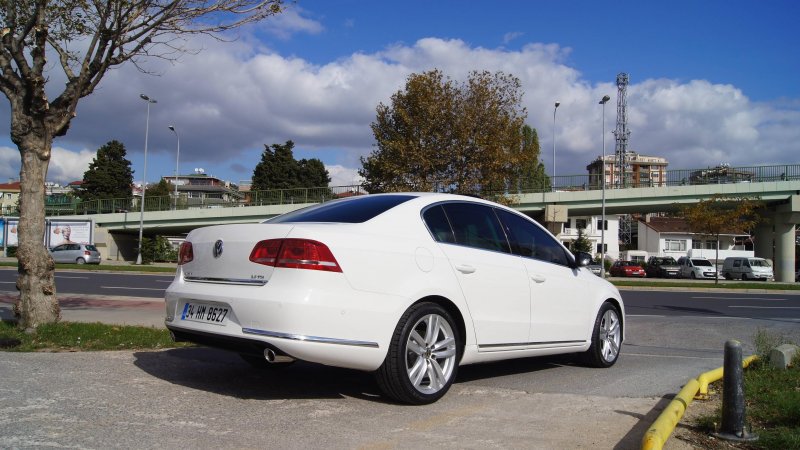 Passat b7 белый