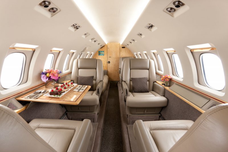 Hawker 4000 Interior
