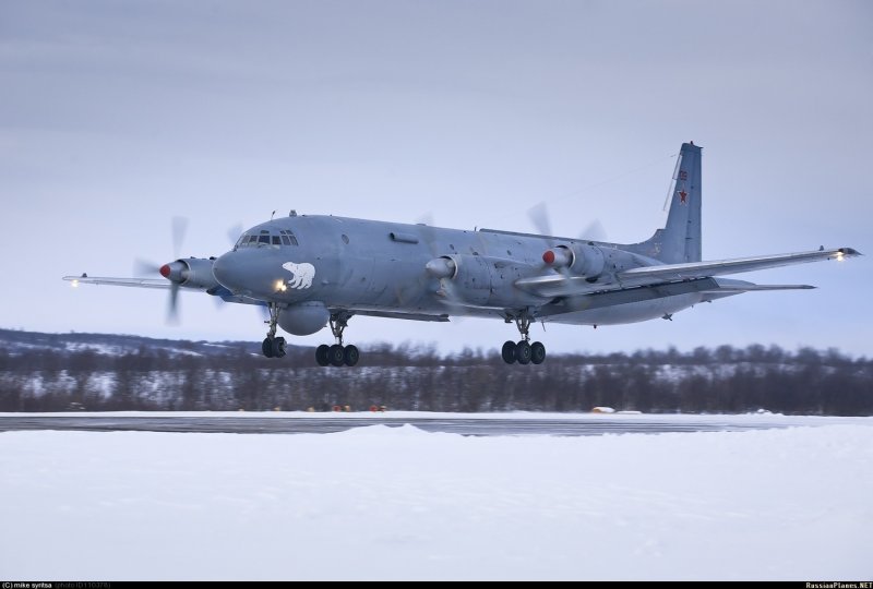 Ил 38