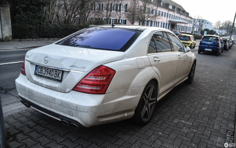 Mercedes 221 AMG 6.5