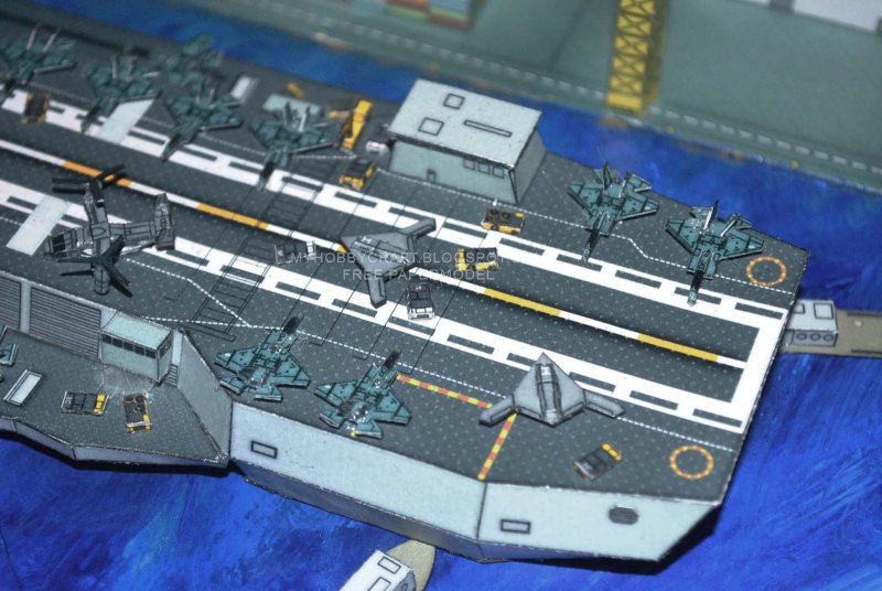Sci Fi авианосец