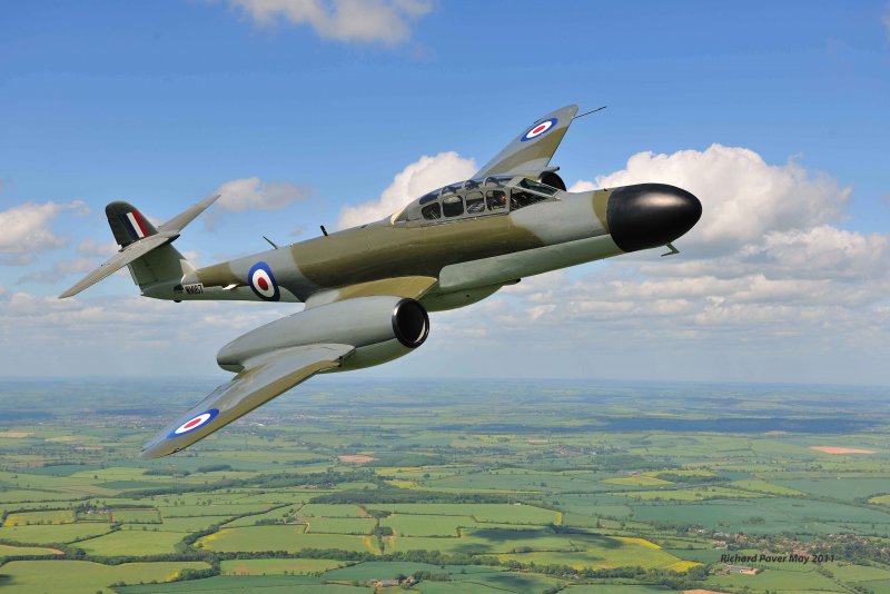 Самолет Gloster Meteor