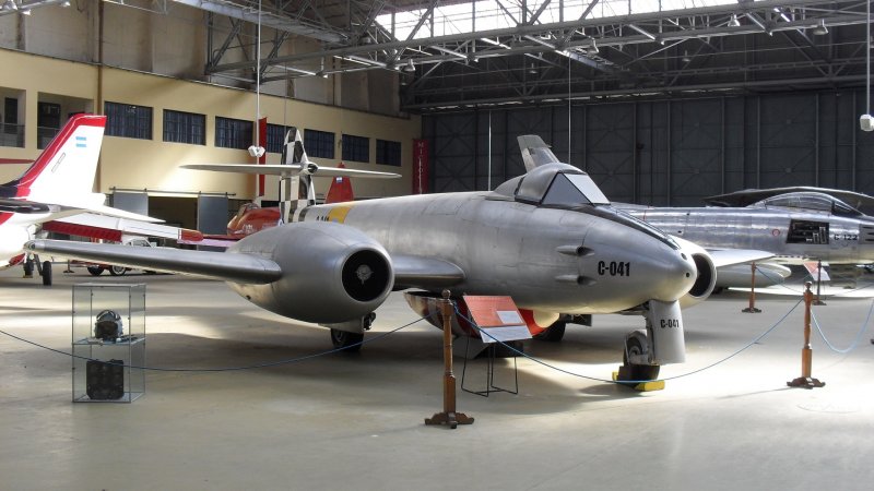 Gloster Meteor MK.4