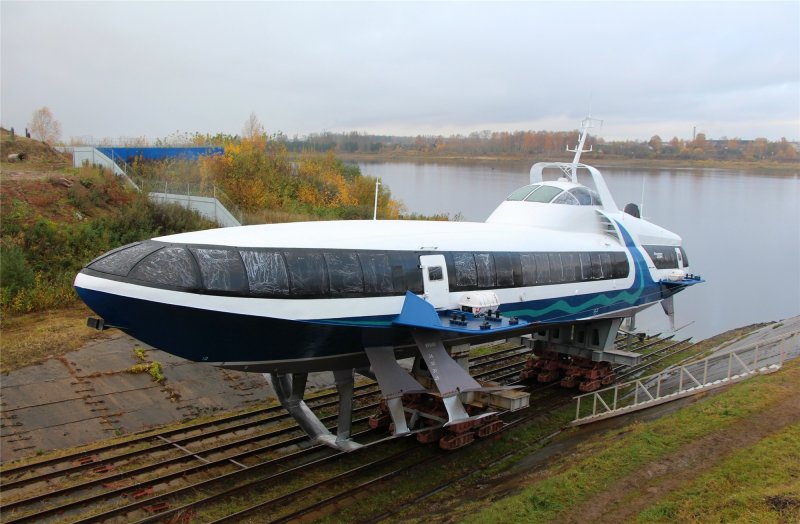 Теплоход Комета 120м