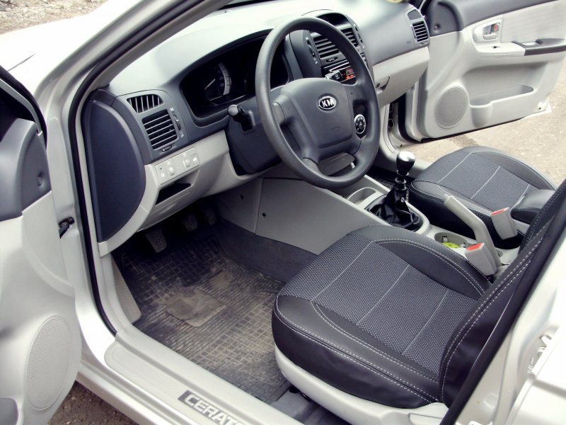 Kia Cerato 3 Classic салон