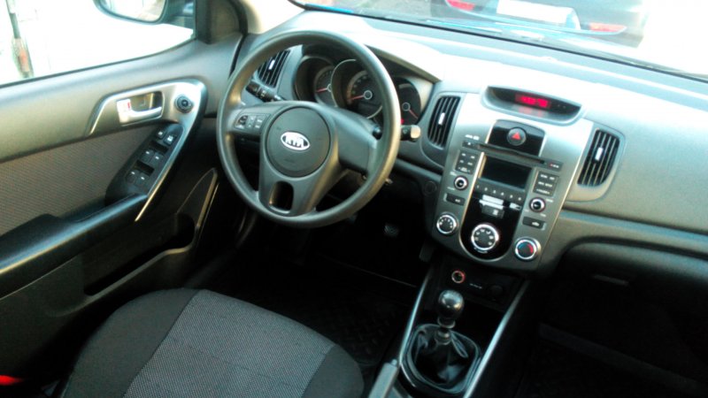 Kia Cerato 2014 салон