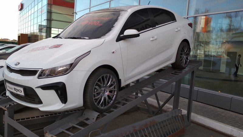 Kia Rio XLINE Offroad