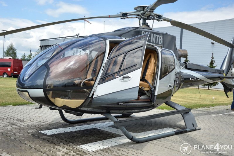 Вертолет Helicopter h130