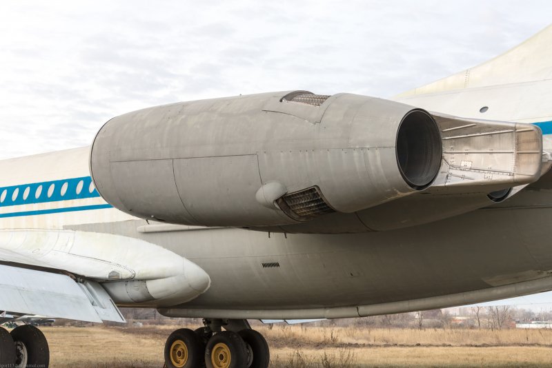Ил 62 вид снизу