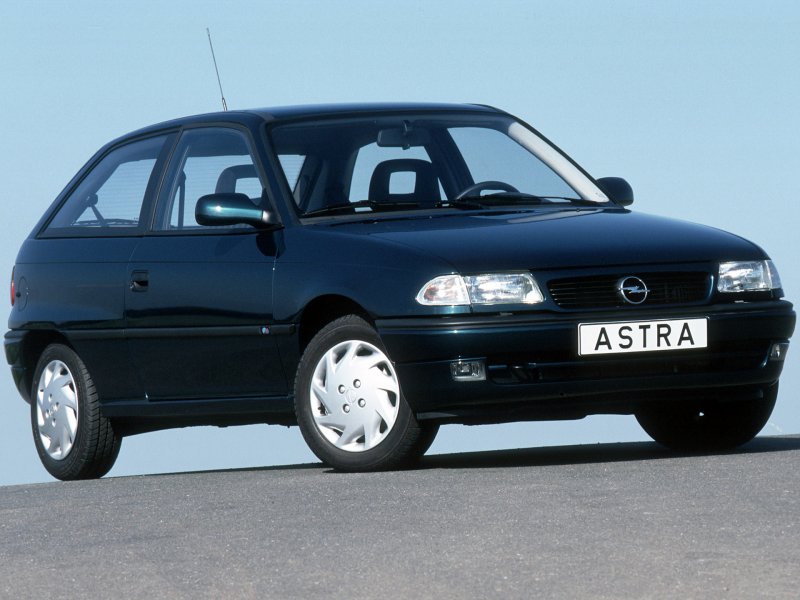 Opel Astra f 1996 хэтчбек