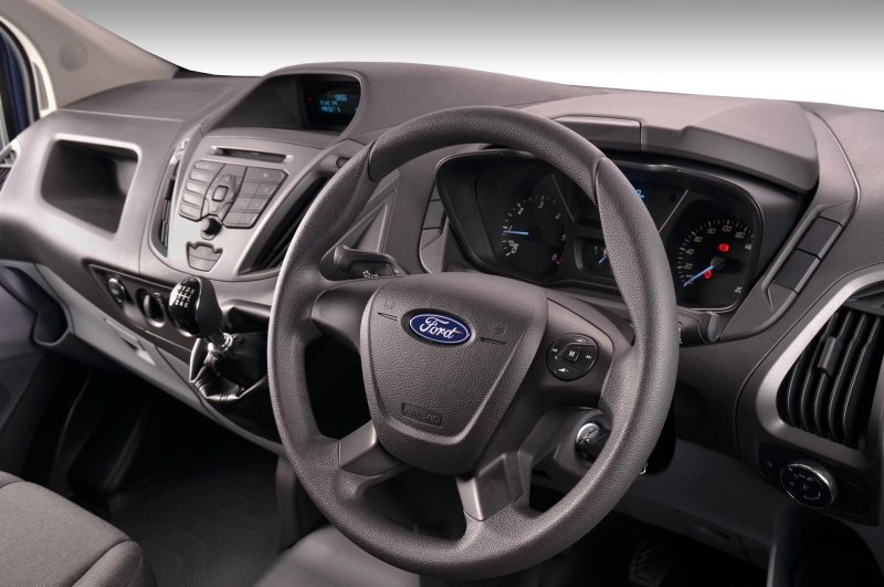 Ford Transit Custom панель