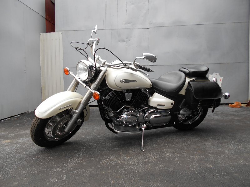 Yamaha XVS 1100 Drag Star