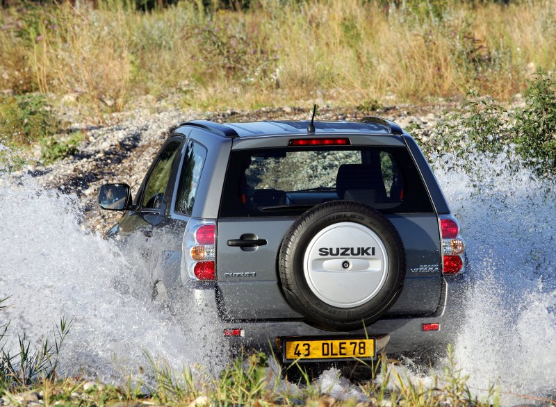 Suzuki Grand Vitara 3 Doors 2008-2012