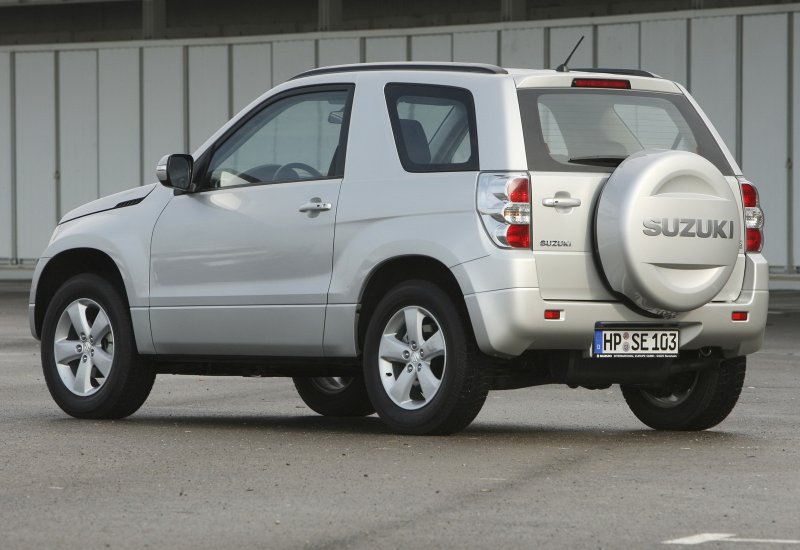 Suzuki Grand Vitara 2013 3 двери