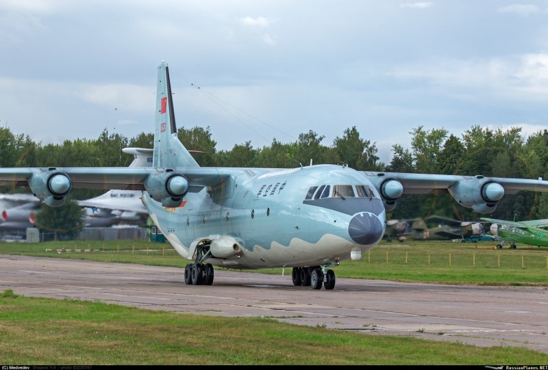 Shaanxi y-8 ВВС Казахстана
