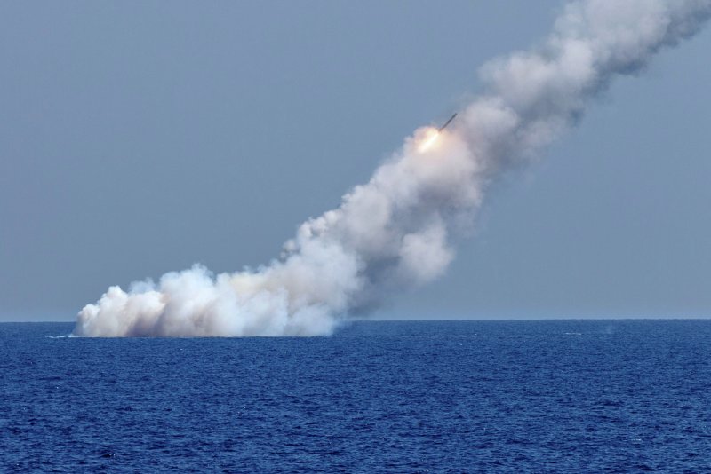 Пуск ракеты Калибр с подводной лодки