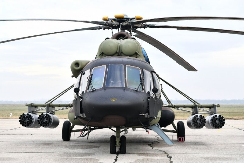 Ми-17 вертолет