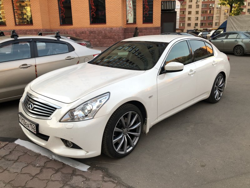 Infiniti g25 2013