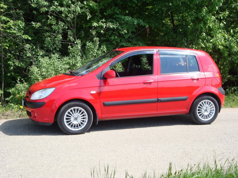 Hyundai Getz Red