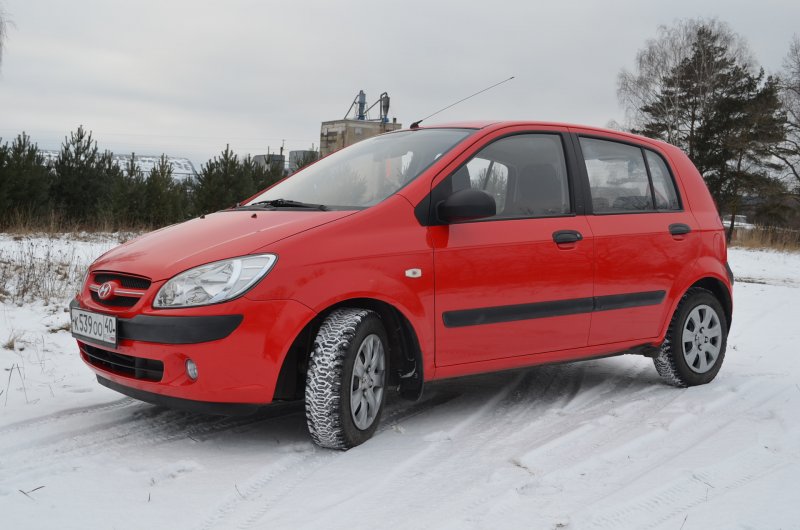 Hyundai Getz красный