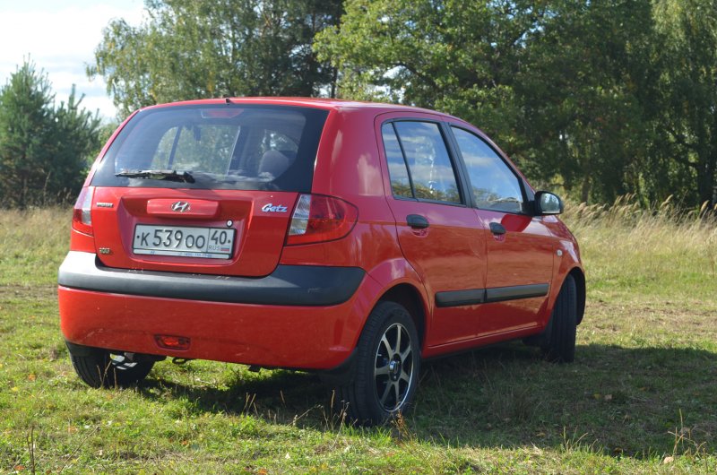 Hyundai Getz красный
