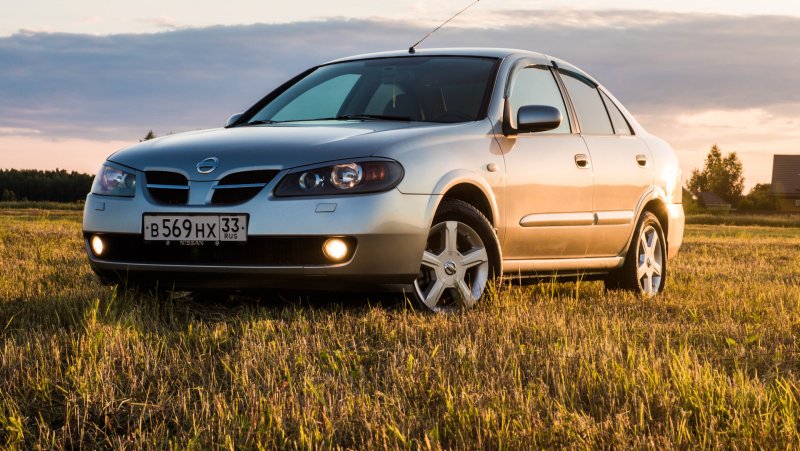 Nissan Almera