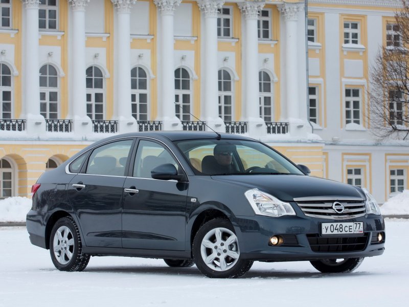 Nissan Almera 2013