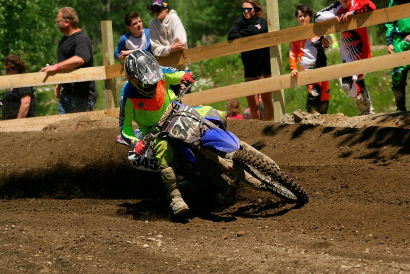Dirt track мотокросс