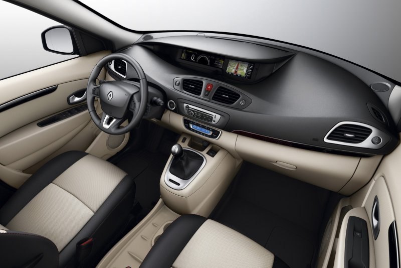 Renault Scenic 3 салон