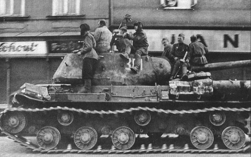 ИС-2 танк