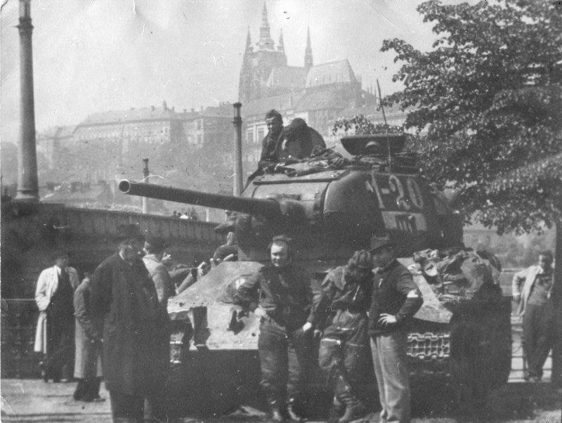 Т-34 Чехословакия 1945