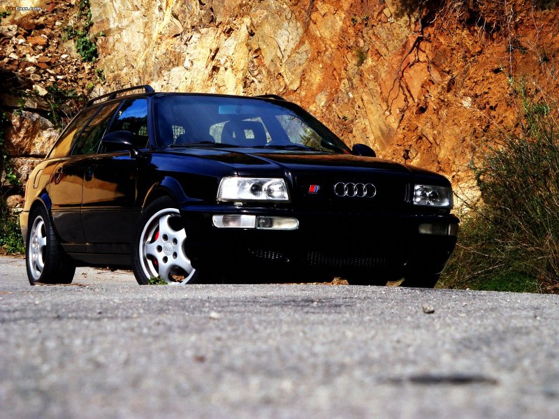 Audi rs2 b4