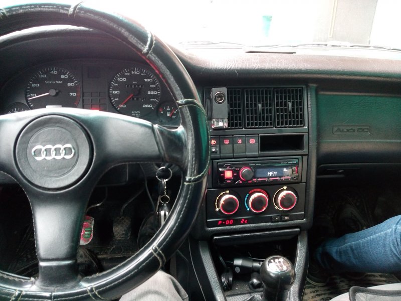 Ауди 80 b3 салон