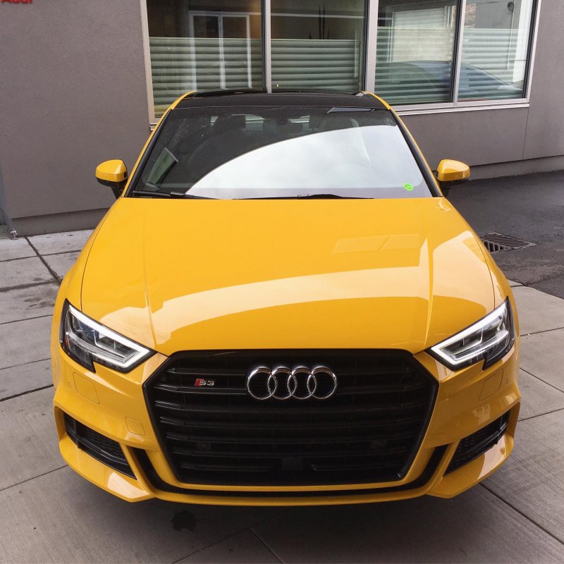 Audi a5 Yellow