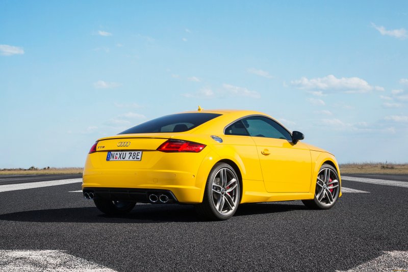 Audi Coupe 2015