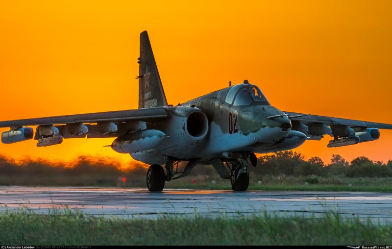 Самолёты в Североморск парад Су-25 Штурмовик 3 штуки